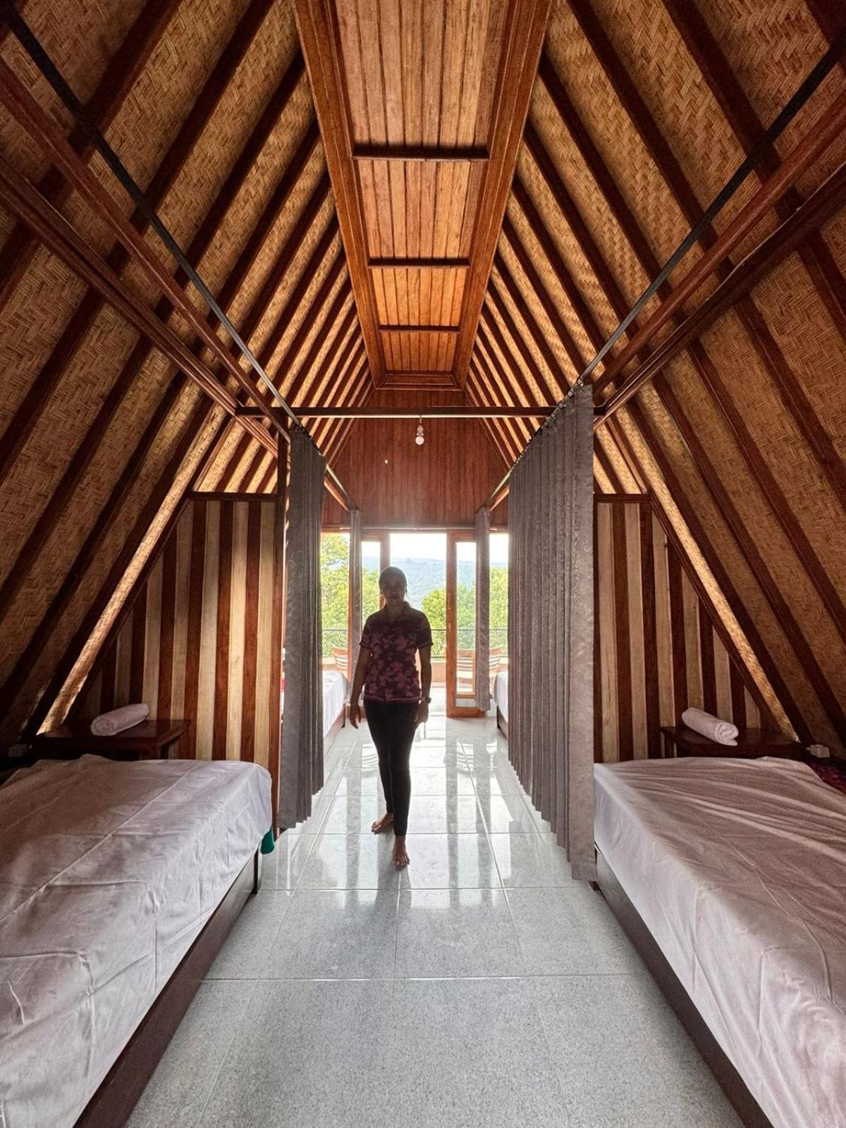 Puri Pilihani Hostel มุนดุก ห้อง รูปภาพ