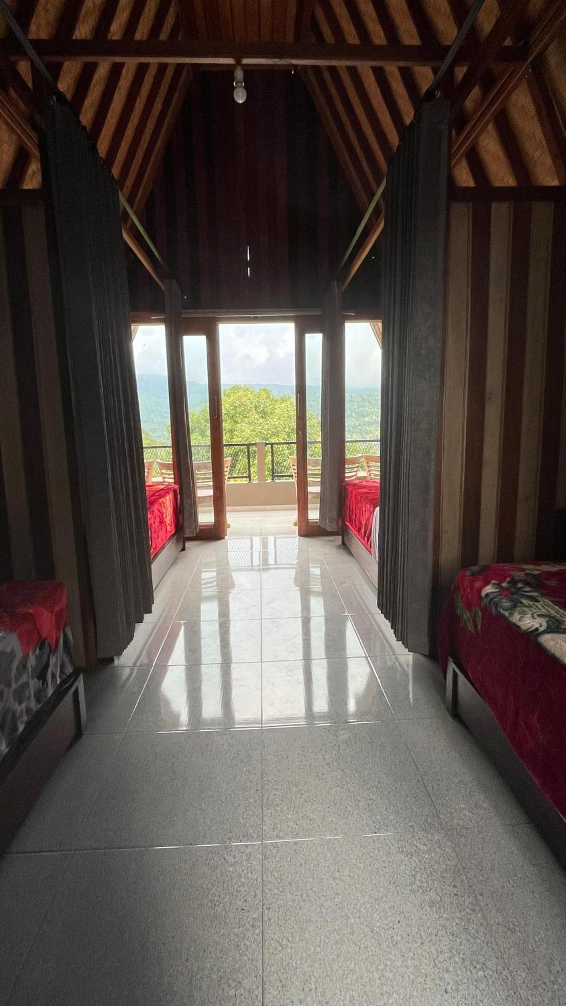 Puri Pilihani Hostel มุนดุก ภายนอก รูปภาพ